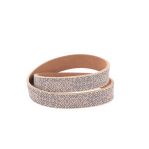 Beige kaksinkertainen nahkarannekoru, jossa Lielvārde-vyökuvio, 1,7 cm